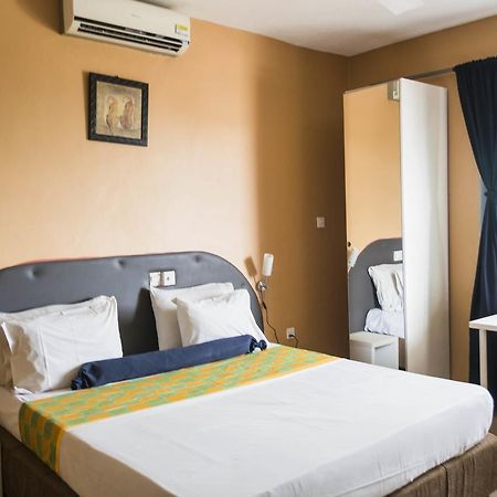 Cheers Guesthouse Botianaw Ngoại thất bức ảnh