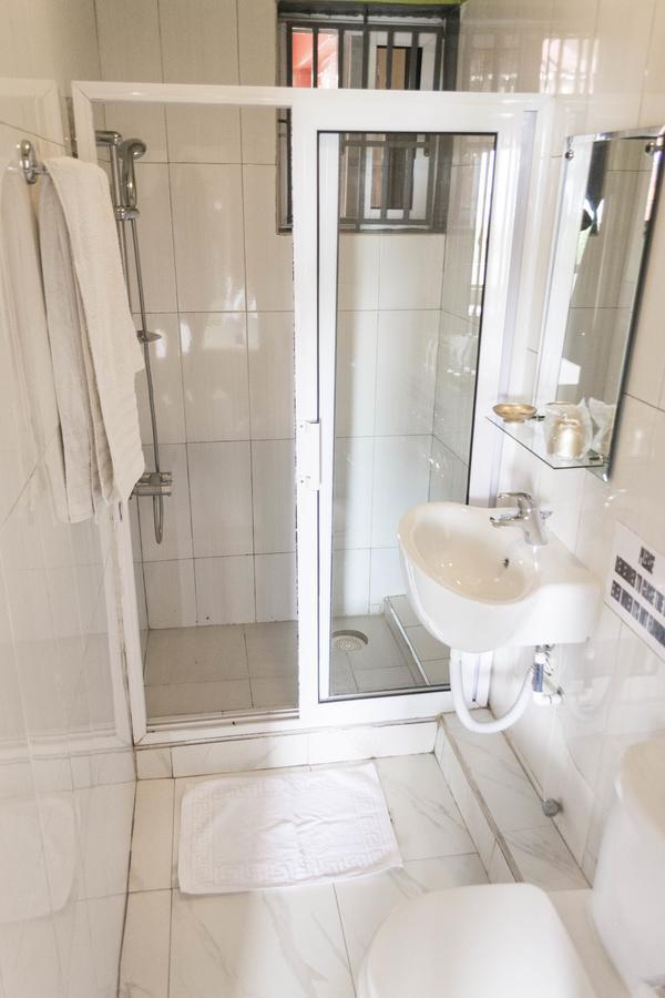 Cheers Guesthouse Botianaw Ngoại thất bức ảnh
