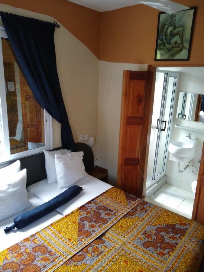 Cheers Guesthouse Botianaw Ngoại thất bức ảnh