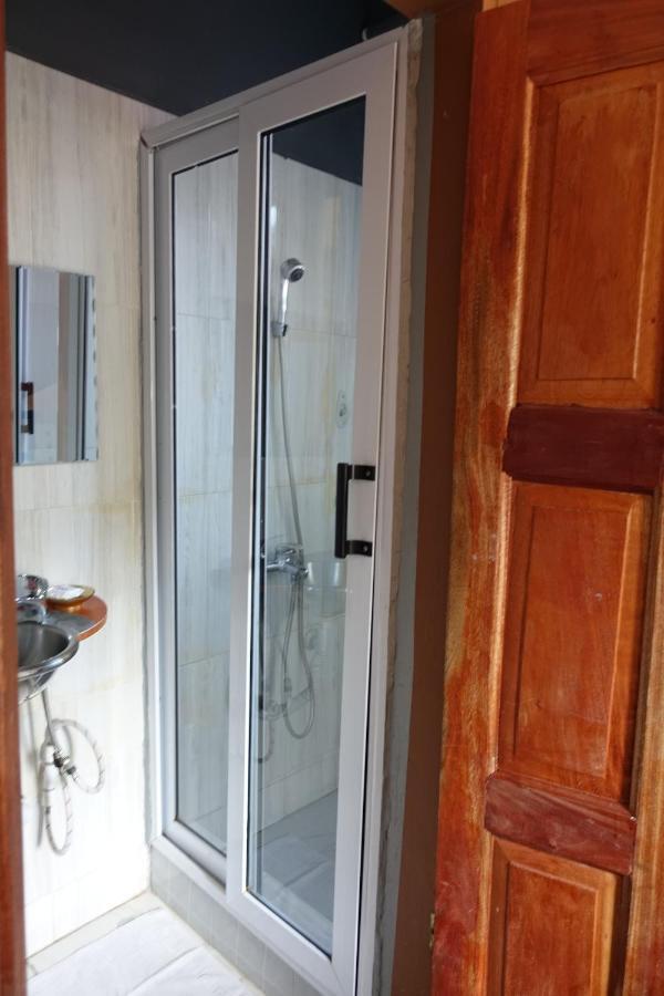 Cheers Guesthouse Botianaw Ngoại thất bức ảnh