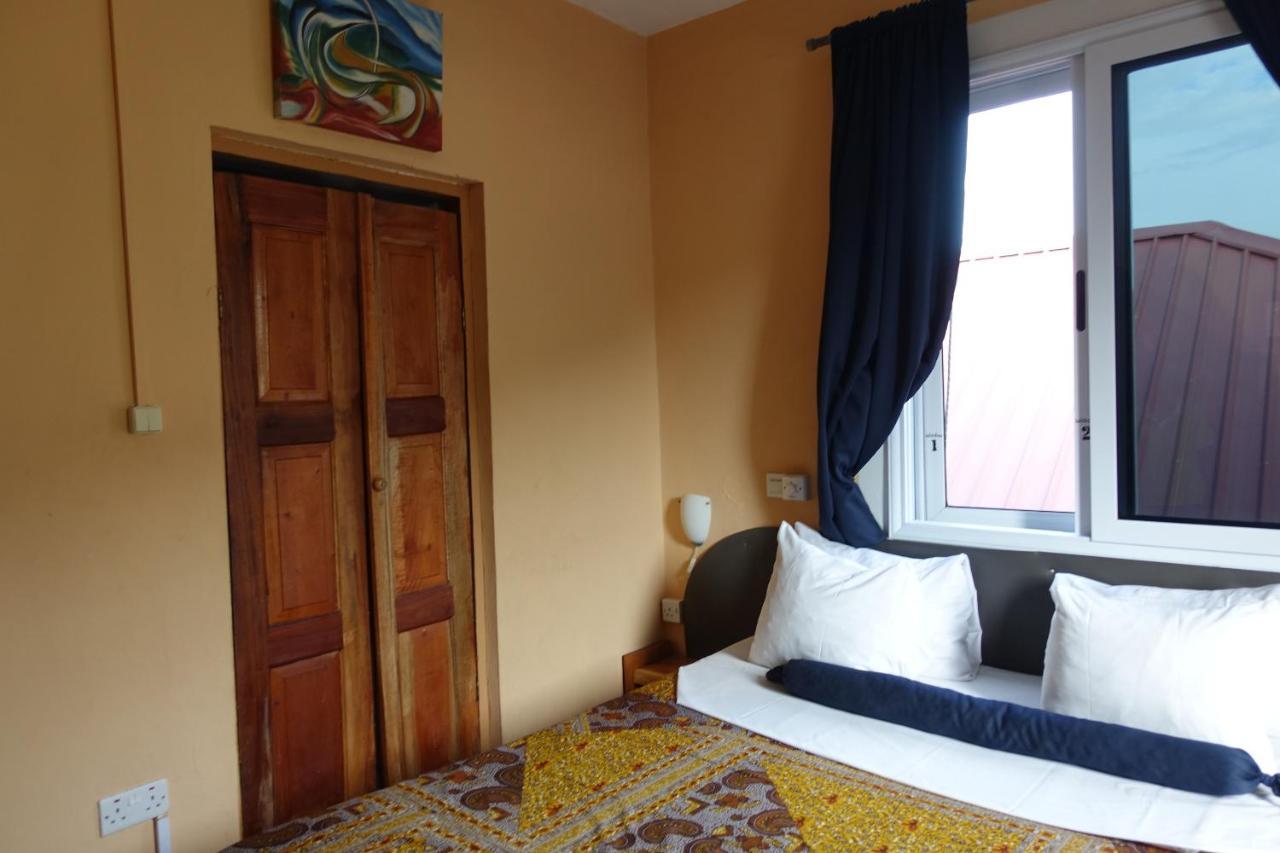 Cheers Guesthouse Botianaw Ngoại thất bức ảnh