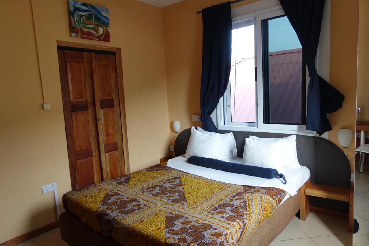 Cheers Guesthouse Botianaw Ngoại thất bức ảnh