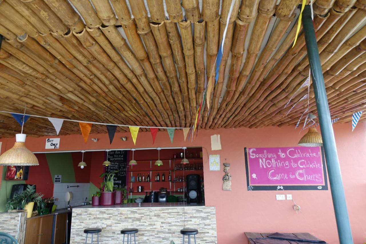 Cheers Guesthouse Botianaw Ngoại thất bức ảnh