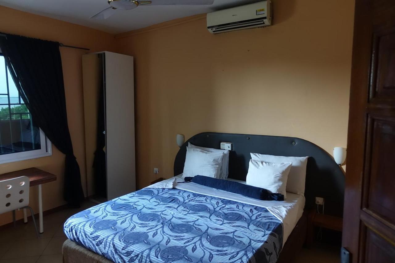 Cheers Guesthouse Botianaw Ngoại thất bức ảnh